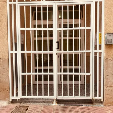 Muy Cómodo En Playa Del Cura Apartamento *